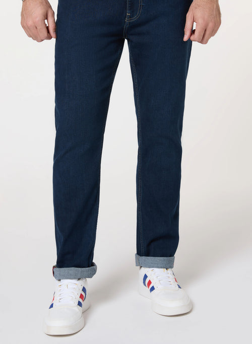 The Classic Ease – Comfort Fit Denim Jeans